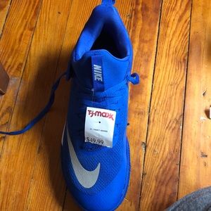 Men’s Nike sneakers